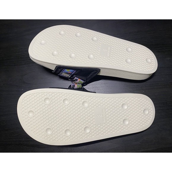 NEW Adidas Adilette 2.0 Pride Men's Slides Off White Core Black Light Purple US8 - Picture 12 of 12